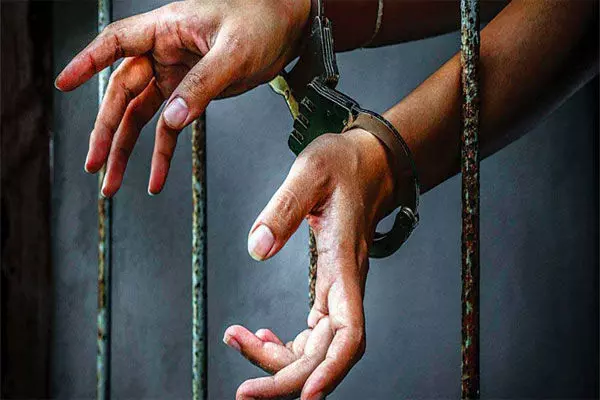 Jamshedpur : नाबालिग से छेड़खानी के आरोपी को पुलिस ने भेजा जेल