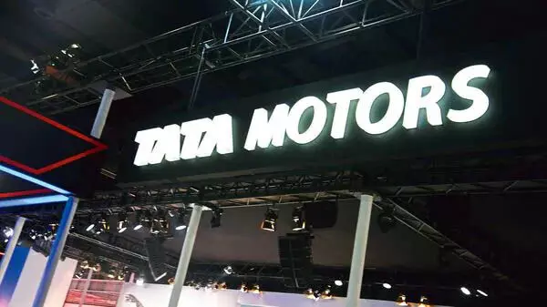 Tata Motors एक्सचेंजों में 6 प्रतिशत की वृद्धि