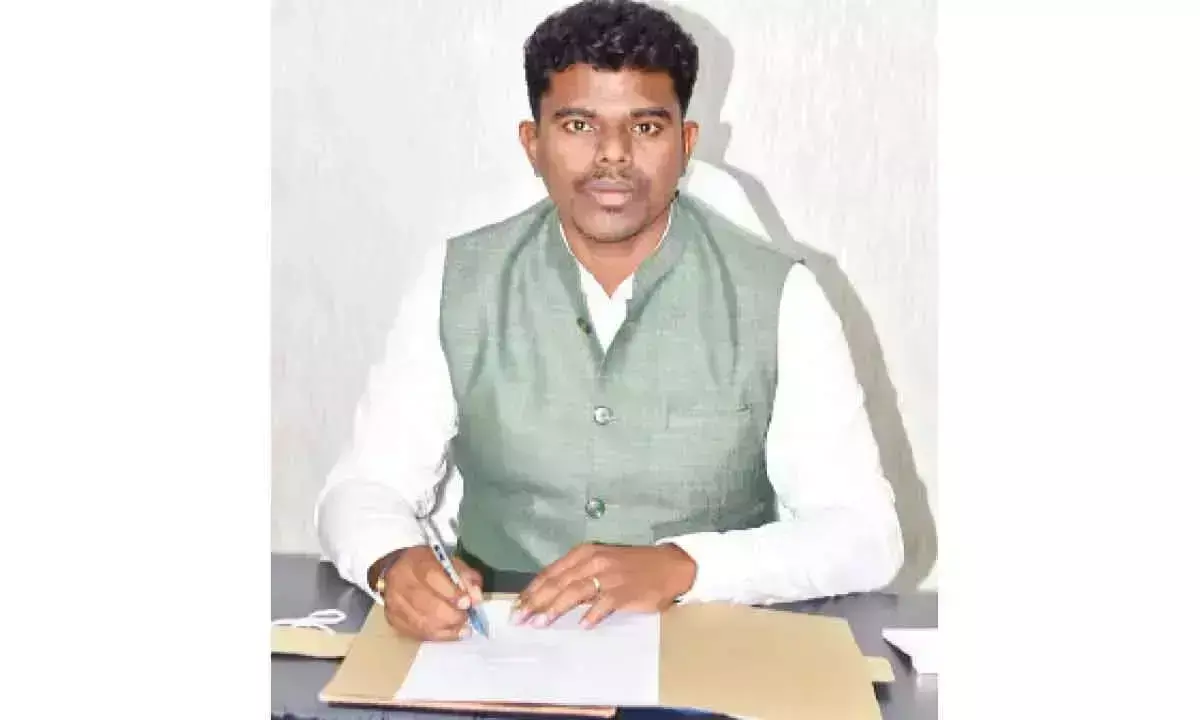 Andhra Pradesh: अरुण बाबू ने पालनाडु कलेक्टर का कार्यभार संभाला