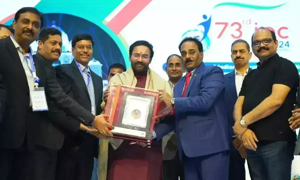 केंद्र फार्मा क्षेत्र को समर्थन देने के लिए प्रतिबद्ध: Kishan Reddy