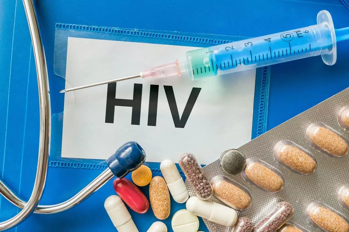 828 छात्र HIV पॉजिटिव मिले, मच गया हड़कंप