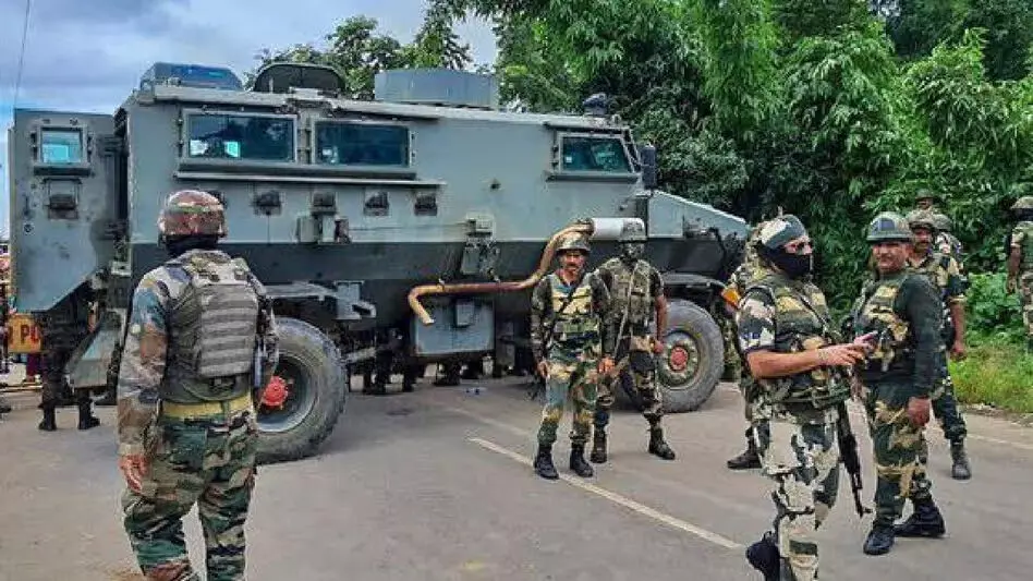 MANIPUR :  कांगपोकपी जिले में संयुक्त अभियान के दौरान संदिग्ध कुकी उग्रवादियों को गिरफ्तार