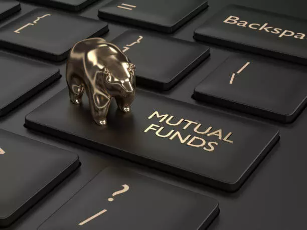 Mutual fund: निवेशकों ने व्यवस्थित निवेश योजना