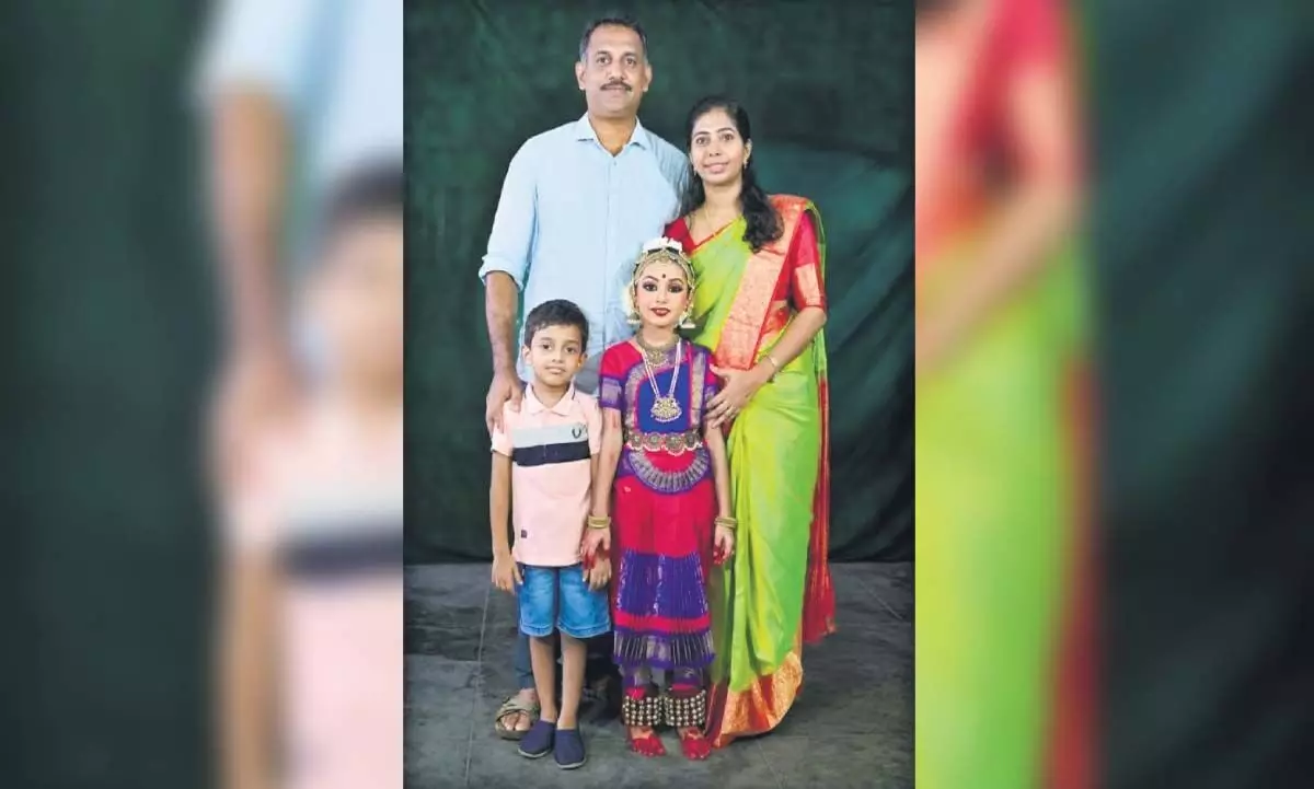 Kerala NEWS: आत्महत्या की अटकलों के बीच पुलिस ने परिवार की मौत की जांच जारी रखी