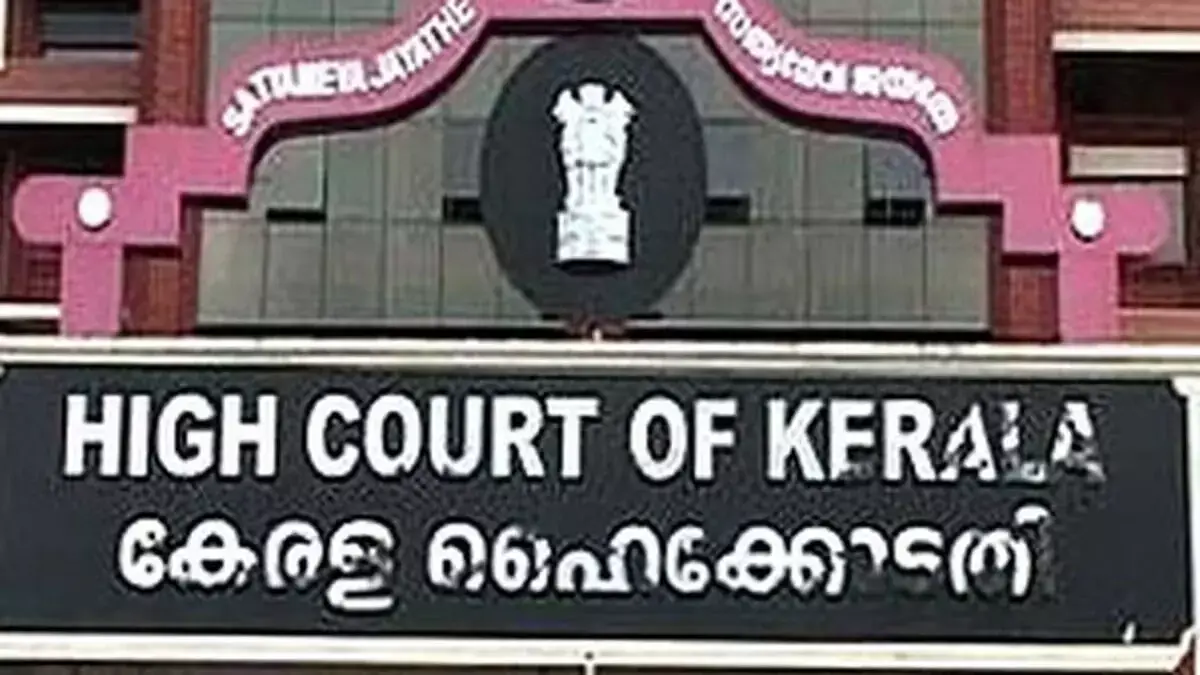 Kerala HC ने लापरवाह चालक आकाश थिल्लनकेरी के खिलाफ कार्रवाई न करने के लिए एमवीडी की आलोचना