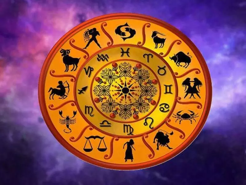 Horoscope : रवि योग के सयोंग से इन  राशि वालों को व्यपार में सफलता
