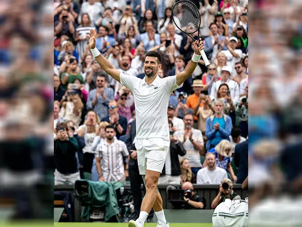 Wimbledon: एलेक्स डी मिनाउर के वॉकओवर के बाद नोवाक जोकोविच सेमीफाइनल में पहुंचे