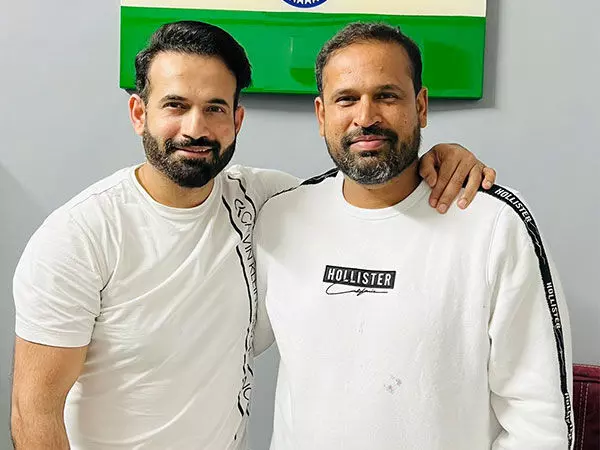 Irfan Pathan ने मैच के दौरान भाई यूसुफ़ के साथ हुई नोकझोंक पर मज़ेदार मीम शेयर किया