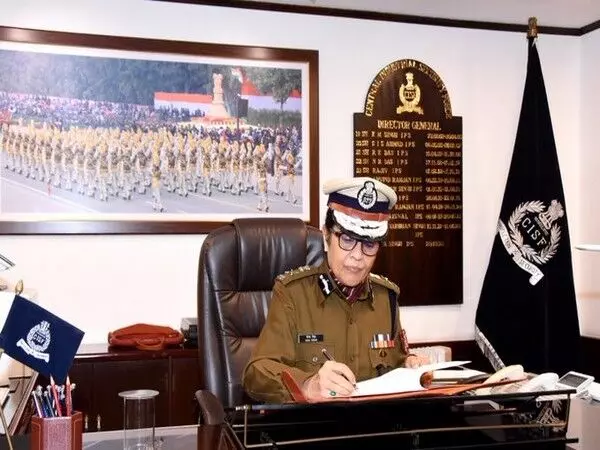 CISF में 10 प्रतिशत कांस्टेबल पद अग्निवीरों के लिए आरक्षित: डीजी नीना सिंह