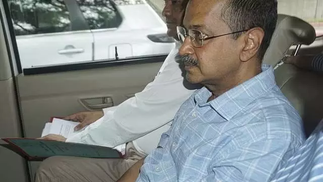 Delhi News: केजरीवाल की याचिका पर सुप्रीम कोर्ट का फैसला आज