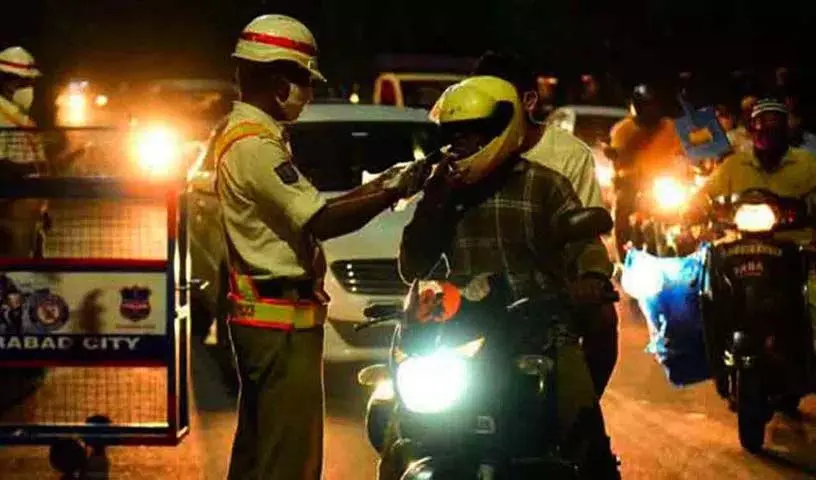 Telangana:10 दिनों में 1614 वाहन चालक नशे में गाड़ी चलाते पकड़े गए