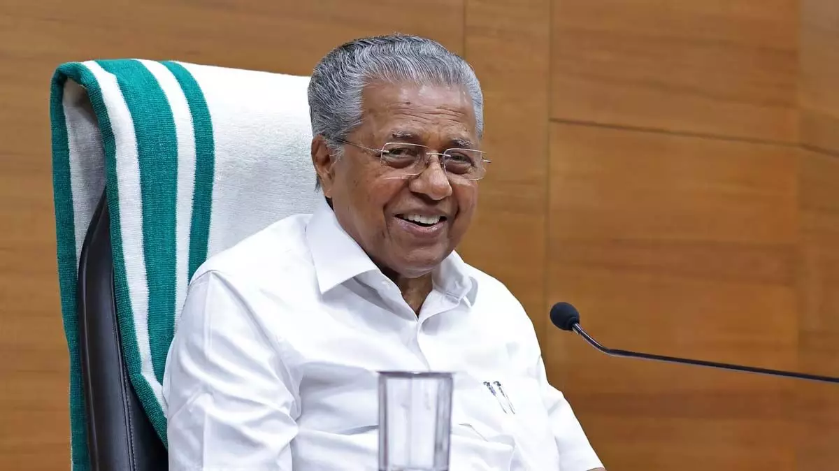 Kerala :  मुख्यमंत्री ने इनोवेटर्स से चरम मौसम की घटनाओं की भविष्यवाणी करने के लिए एआई उपकरण बनाने का आग्रह किया