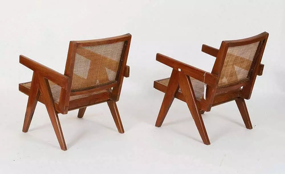 Chandigarh: कुर्सियों की जोड़ी लक्जमबर्ग नीलामी में 11.55 लाख रुपये में बिकी