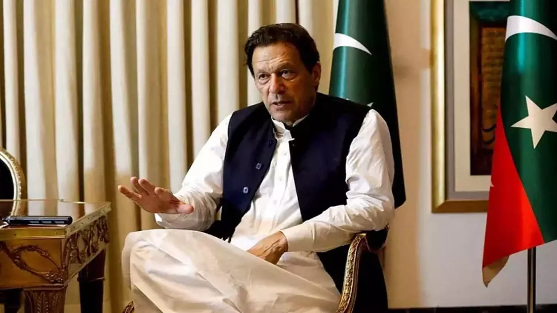 Pakistan: इमरान खान की पार्टी आरक्षित सीटों के लिए पात्र है- SC