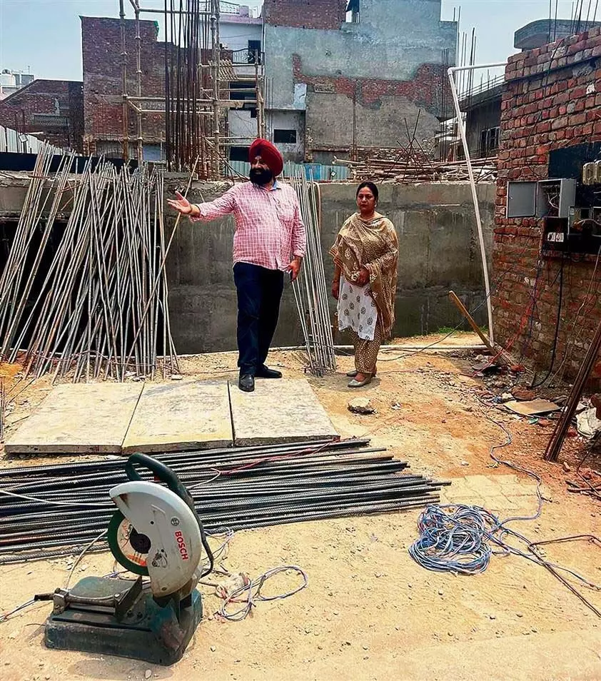 Amritsar: एमटीपी विंग ने पश्चिमी जोन में अवैध निर्माण रोका