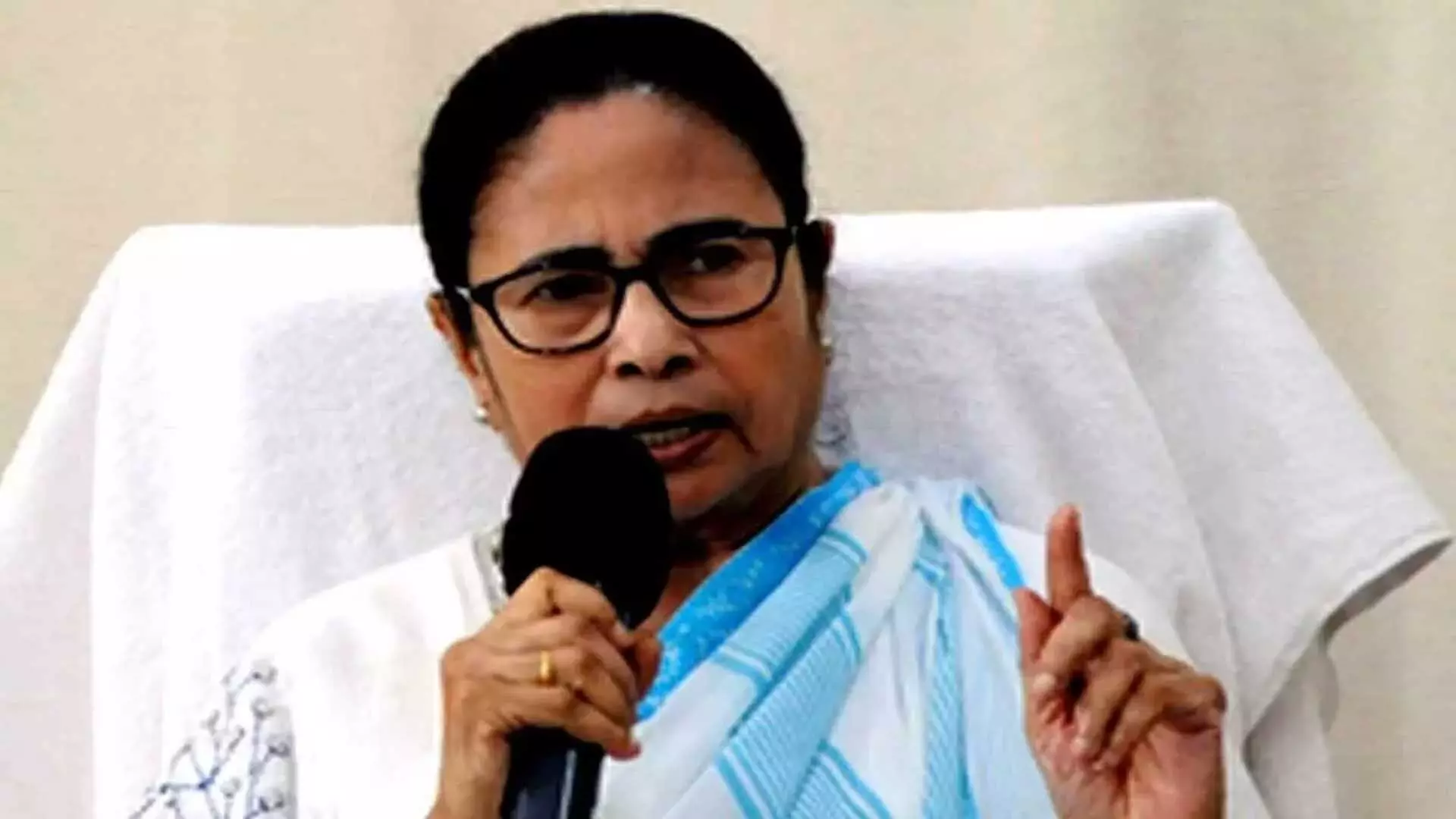 Bengal: उपचुनाव में जीत लोकसभा नतीजों जितनी ही महत्वपूर्ण- ममता बनर्जी