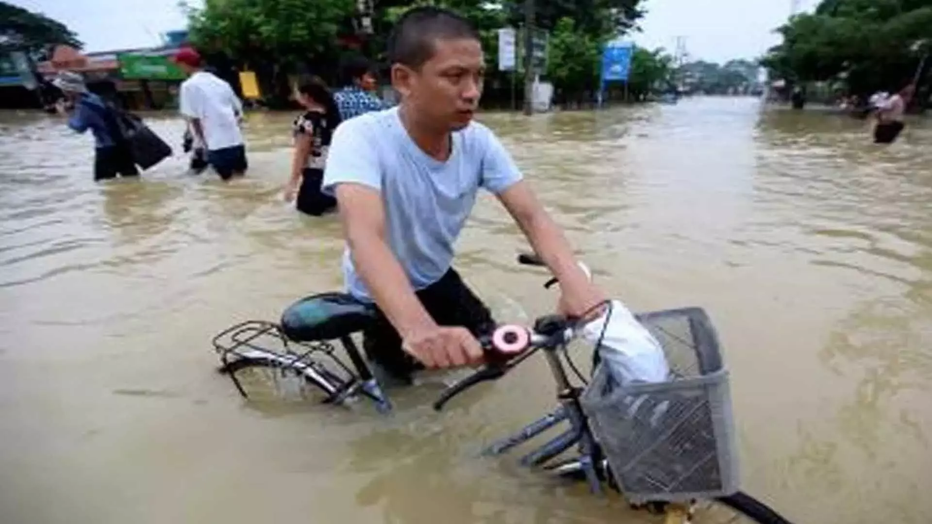 Yangon: मध्य म्यांमार में बाढ़ के कारण स्कूल बंद