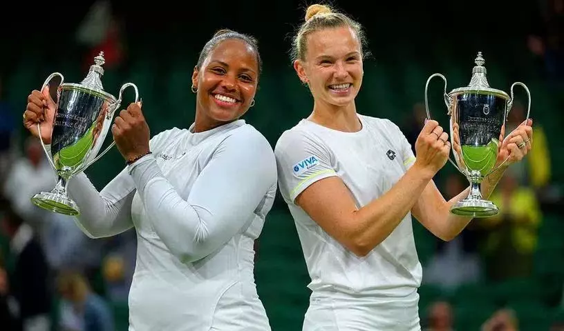 Wimbledon: सिनियाकोवा, टाउनसेंड ने विंबलडन महिला युगल खिताब जीता