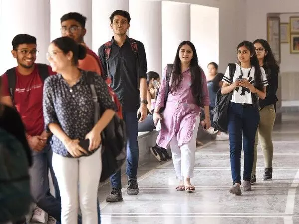 UGC-NET paper leak: डीयू ने कहा- पीएचडी प्रवेश परीक्षा के लिए अलग से कोई योजना नहीं है