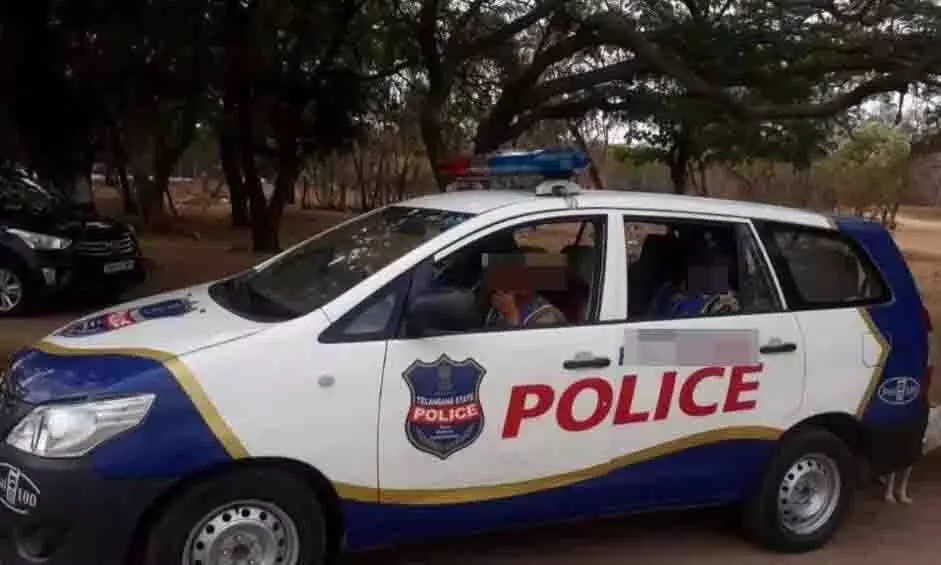 Telangana: पेट्रोल कार में शराब पीने के लिए पुलिस पर कार्रवाई की जाएगी