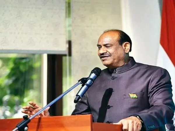 Om Birla: विदेश में रहने वाले भारतीय भारत के विकास और आधुनिकीकरण में समान भागीदार