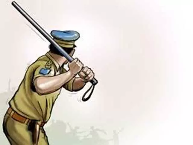 Adilabad में भाजपा कार्यकर्ताओं पर पुलिस के लाठीचार्ज से तनाव व्याप्त