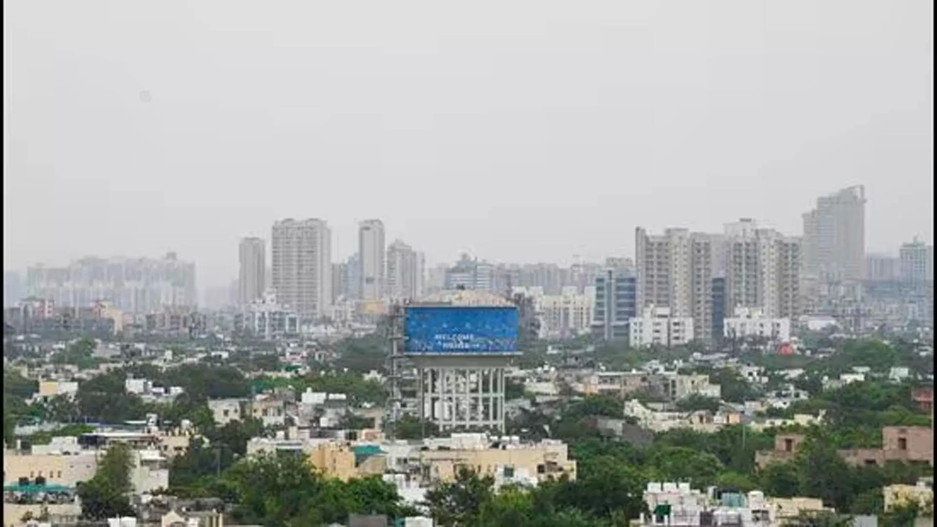 NOIDA: ब्याज छूट नीति को लेकर 16 रियल एस्टेट कंपनियों पर कार्रवाई