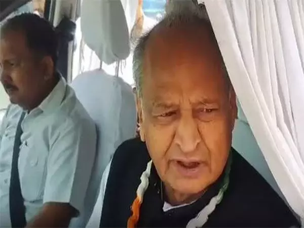 Ashok Gehlot ने विदेश मंत्रालय से चीन में मारे गए राजस्थान के व्यक्ति के शव को वापस लाने का आग्रह किया