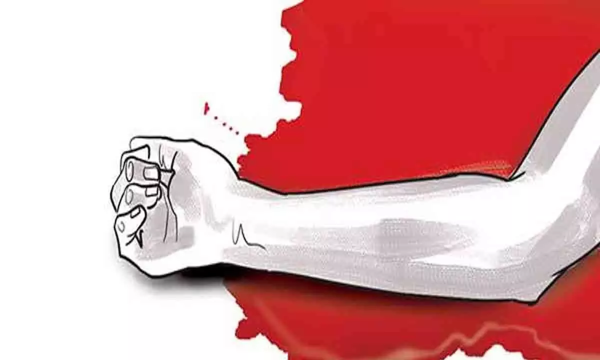 Telangana: बेवफाई के संदेह में पत्नी की हत्या के आरोप में व्यक्ति गिरफ्तार