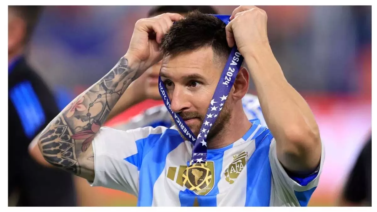 Lionel Messi 45 ट्रॉफियों के साथ सबसे अधिक पदक जीतने वाले खिलाड़ी बन गए