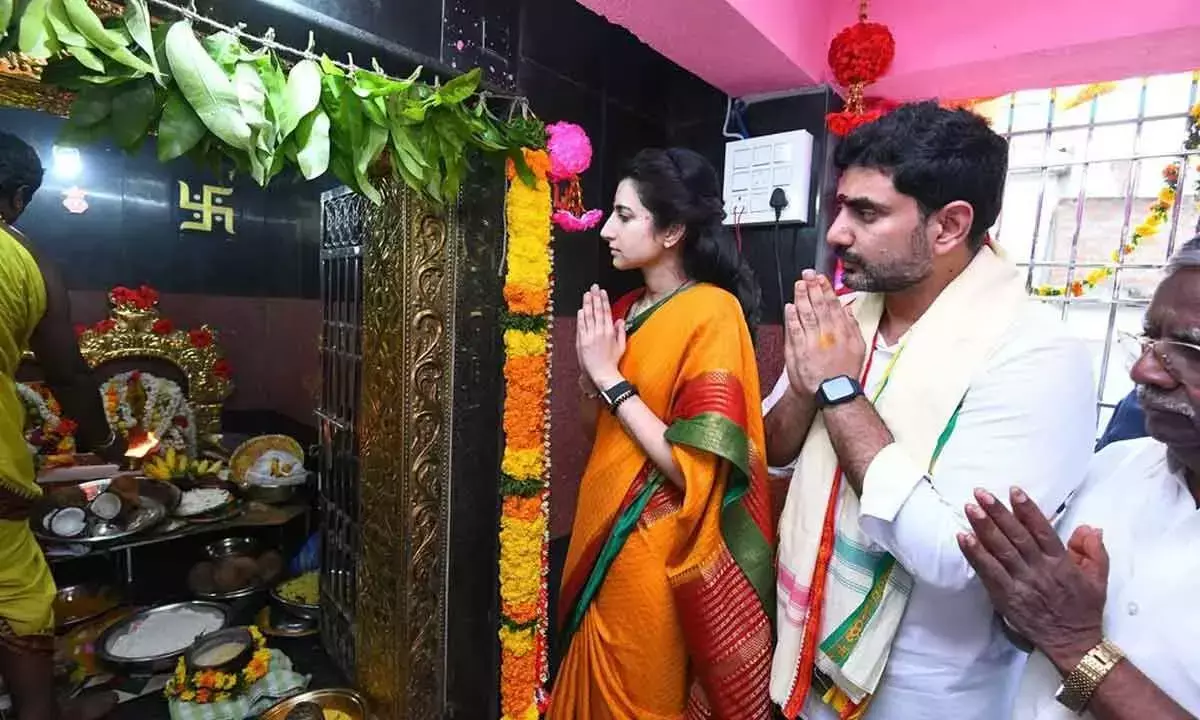 Andhra Pradesh: लोकेश ने गंगनम्मा तल्ली की पूजा की