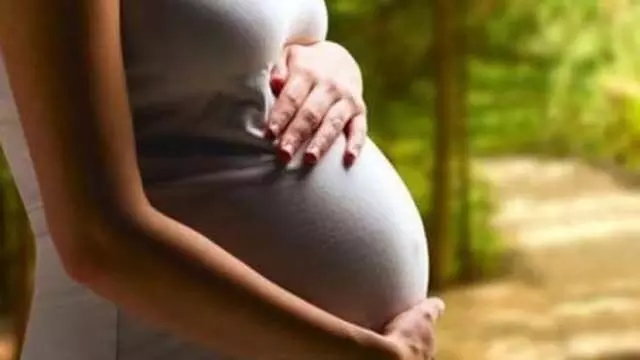 Pregnant महिला के लिए डिप्रेशन हो सकता है खतरा, जाने कैसे