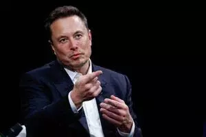 Elon Musk: मस्क की कंपनियों का कर्मचारी बनने के लिए योग्यता