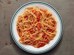 Tomato Garlic Pasta, फॉलो करें आसान रेसिपी