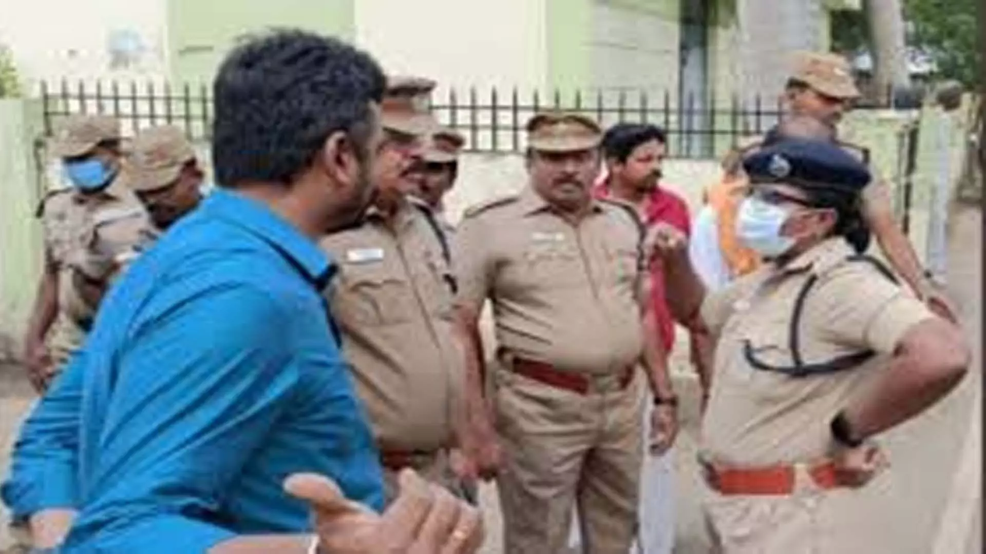 Tamil Nadu News: तंजावुर में डीएमके पदाधिकारी के घर पर पेट्रोल बम से हमला