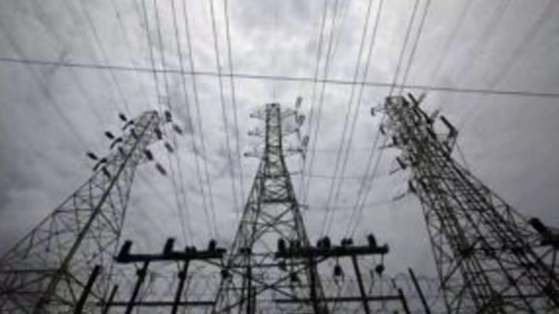 Tamil Nadu News : टीएनईआरसी ने बिजली दरें बढ़ाईं