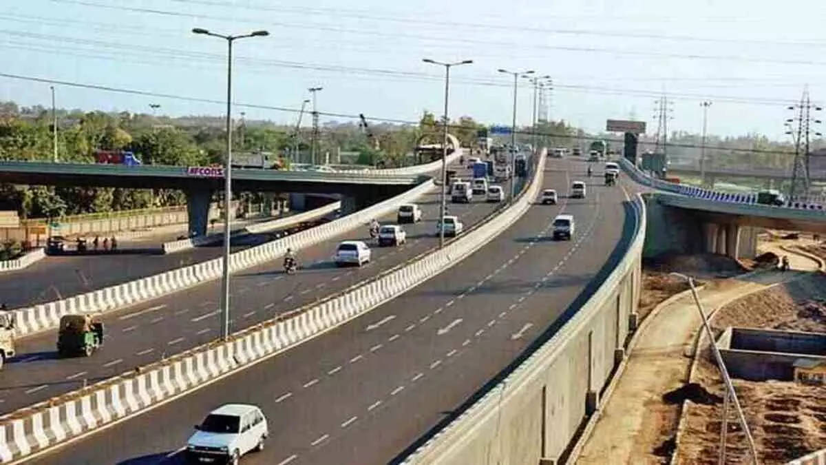 Lucknow: हनुमान सेतु से समतामूलक के बीच एलिवेटेड रोड का काम तेज हुआ