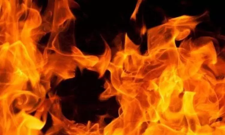Coimbatore: ट्रक चालक ने खुद को आग लगाई, दो दोस्त भी जिंदा जले