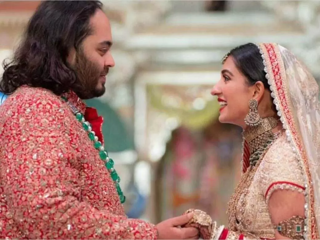 Ibrahim Ali खान ने अनंत अंबानी की शादी के लिए रेमा से जैकेट मागे