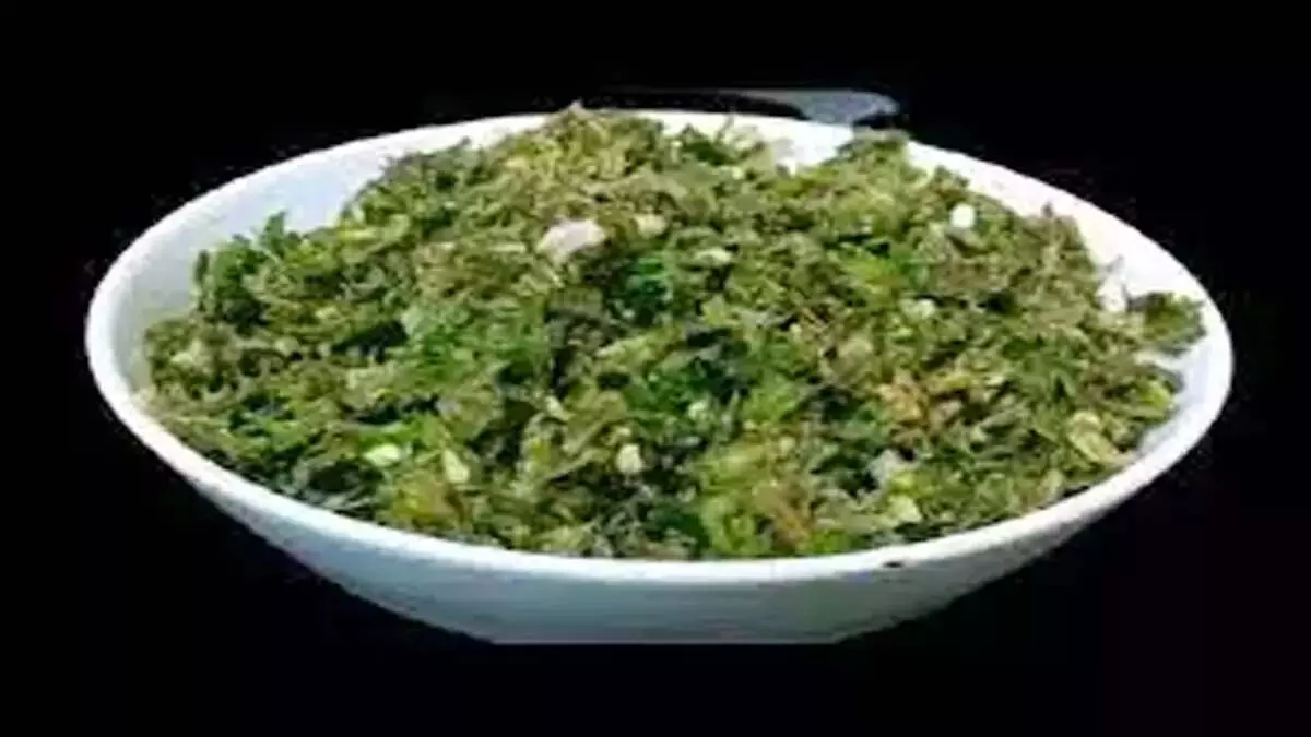 Recipe: हरा लहसुन और सोया के पत्ते से ऐसे बनाएं स्वादिष्ट अचार