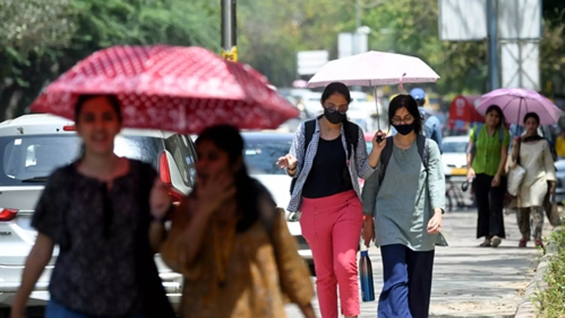 weather starts warm: चंडीगढ़ का मौसम 29.7 °C पर गर्म शुरुआत