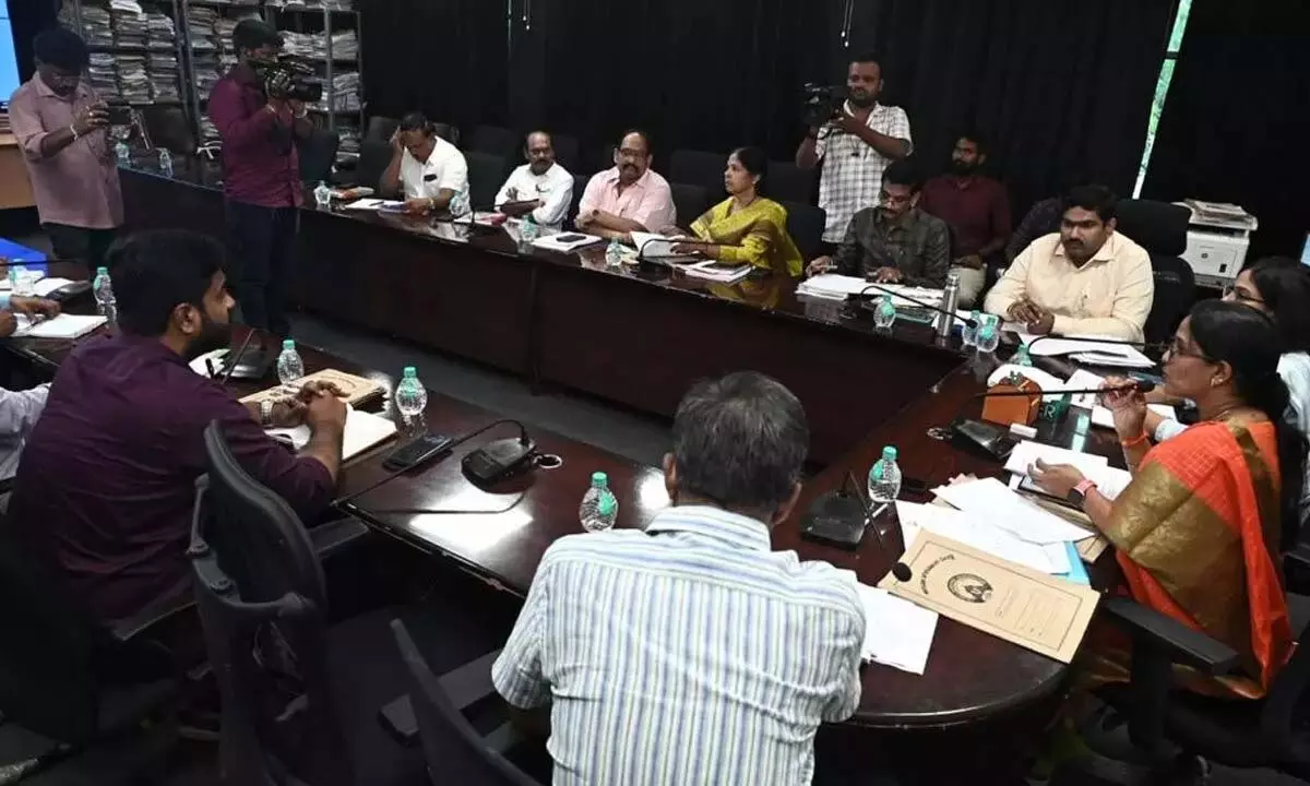 Andhra Pradesh: भूमिगत जल निकासी प्रणाली के आधुनिकीकरण के लिए योजना तैयार करें