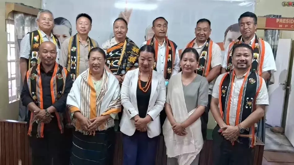 Nagaland: कांग्रेस नेता ने नगा निकाय से मुलाकात की