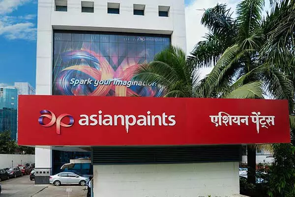 Asian Paints Ltd: शुद्ध लाभ में 24.64 प्रतिशत की गिरावट