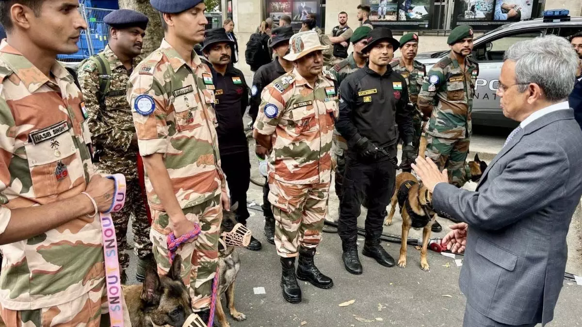 Olympic Venues की सुरक्षा के लिए भारत की सीआरपीएफ टीमें पेरिस में तैनात