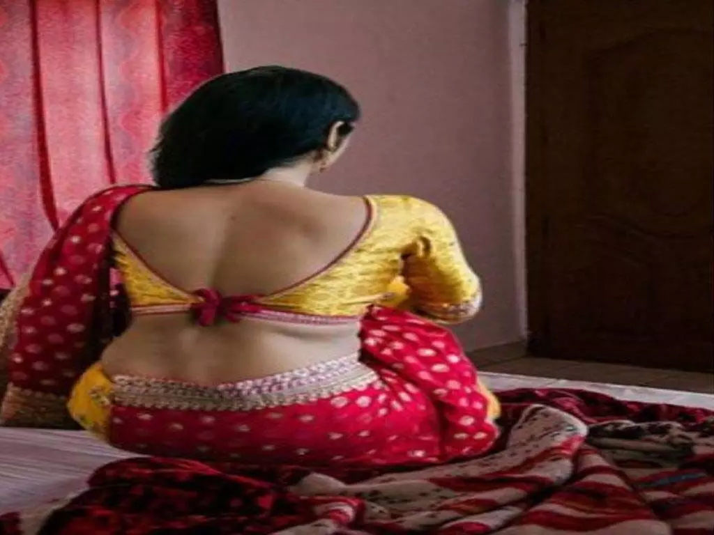 Raipur में SEX रैकेट का पर्दाफाश, 5 सेक्स वर्कर सहित 4 युवक गिरफ्तार