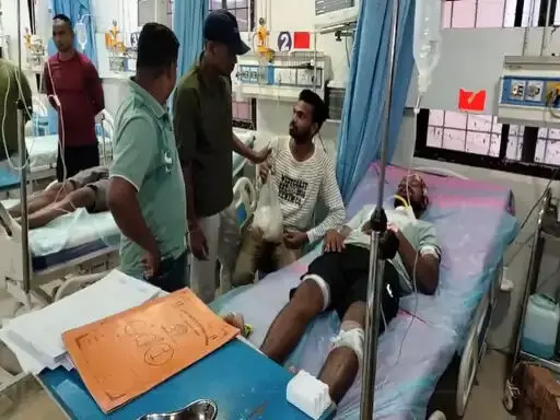 STF के 4 घायल जवानों को रायपुर लाया गया