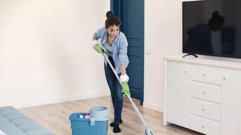 Vastu के अनुसार अपने घर की साफ सफाई करें