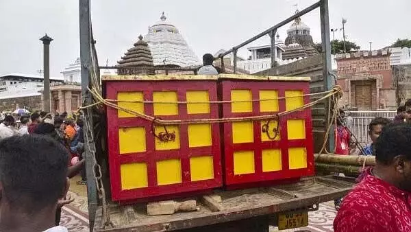 Puri Jagannath Temple: रत्न भंडार कीमती सामान के स्थानांतरण के लिए फिर से खोला गया