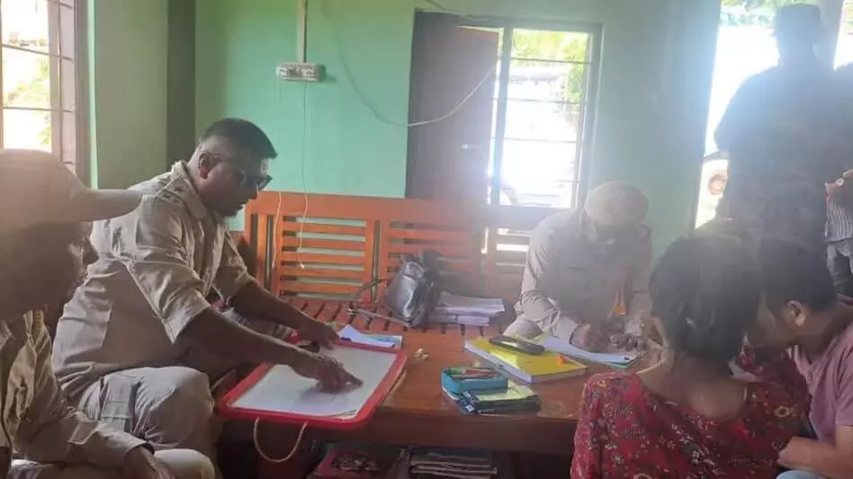 MANIPUR : टेंग्नौपाल में 24 म्यांमारवासियों के बायोमेट्रिक विवरण एकत्र किए गए